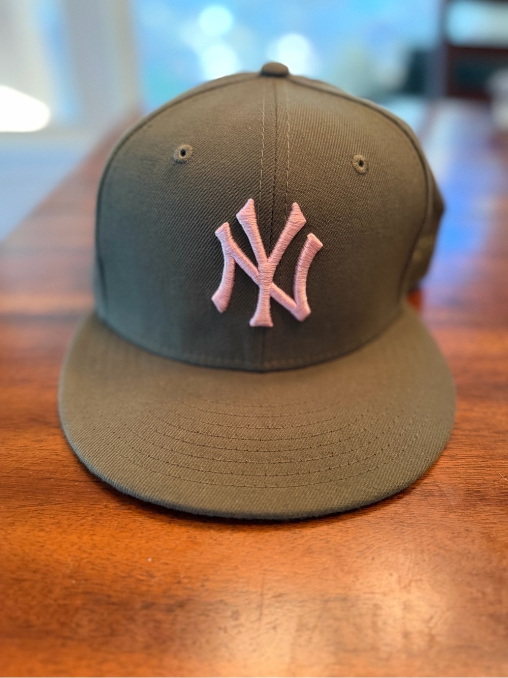 New York Logo Kids Baseball Cap - Olive with Pink Embroidery